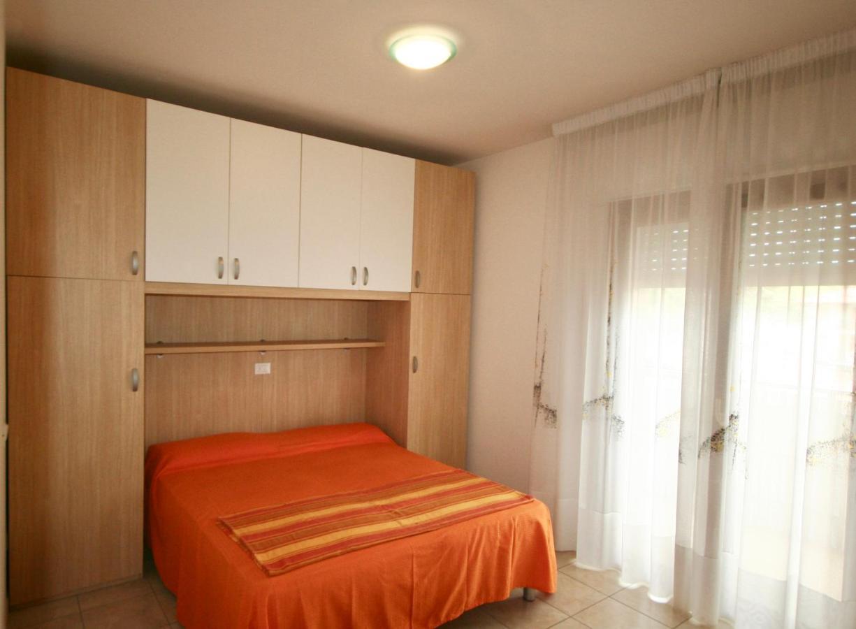 Ba- Tintoretto Apartments - Линьяно-Саббьядоро Экстерьер фото